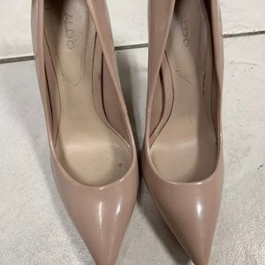 Aldo Stessy Nude/Light Pink Patent Leather Heels
